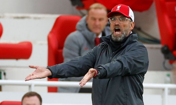 爱游戏-里尔迎社区盾关键赛；窗口期官宣签约；悬念犹存；团队化学反应显著(维纳的归因理论口诀)